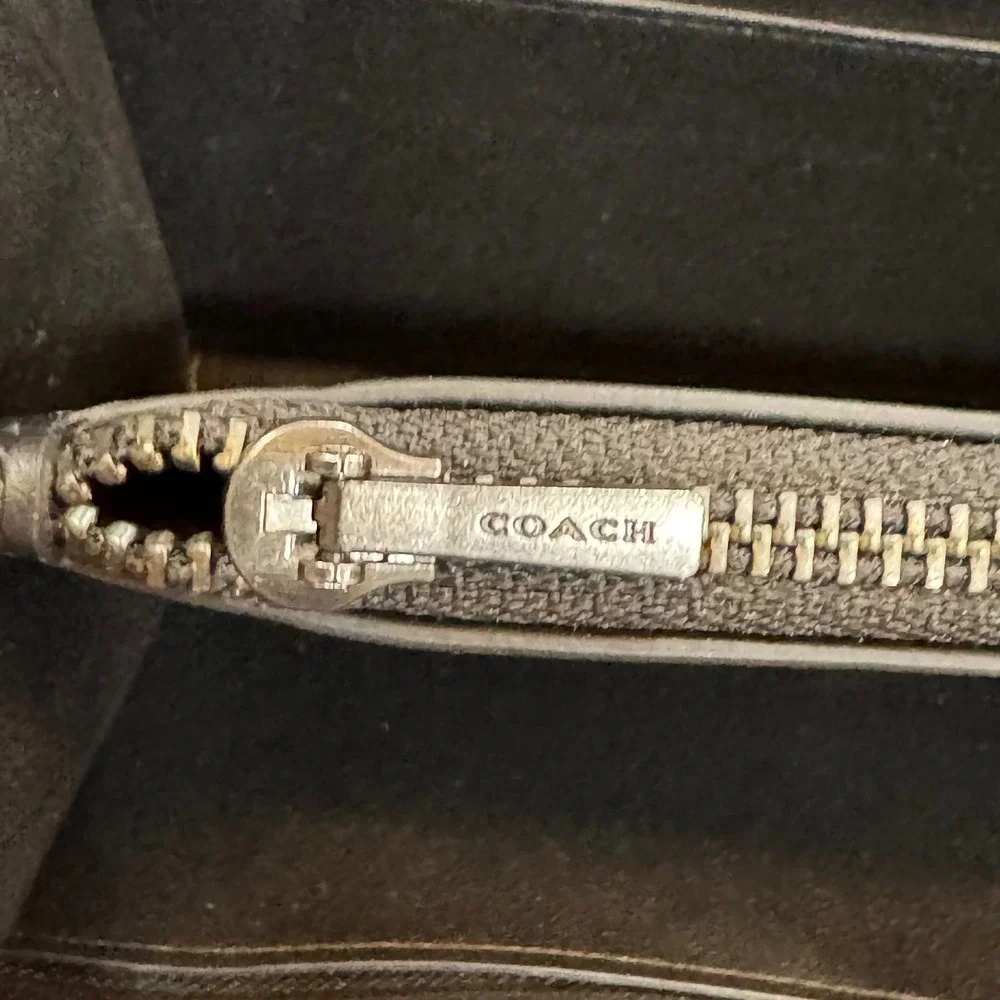 Coach Accordion Zip Wallet Black Signature Debossed‎ Leather Long Clutch Wallet